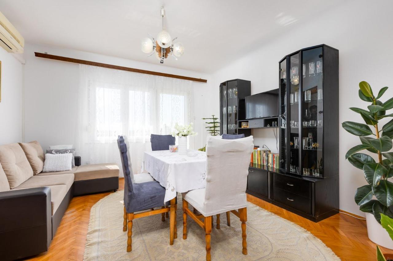 Apartman Tena Punat Exteriör bild