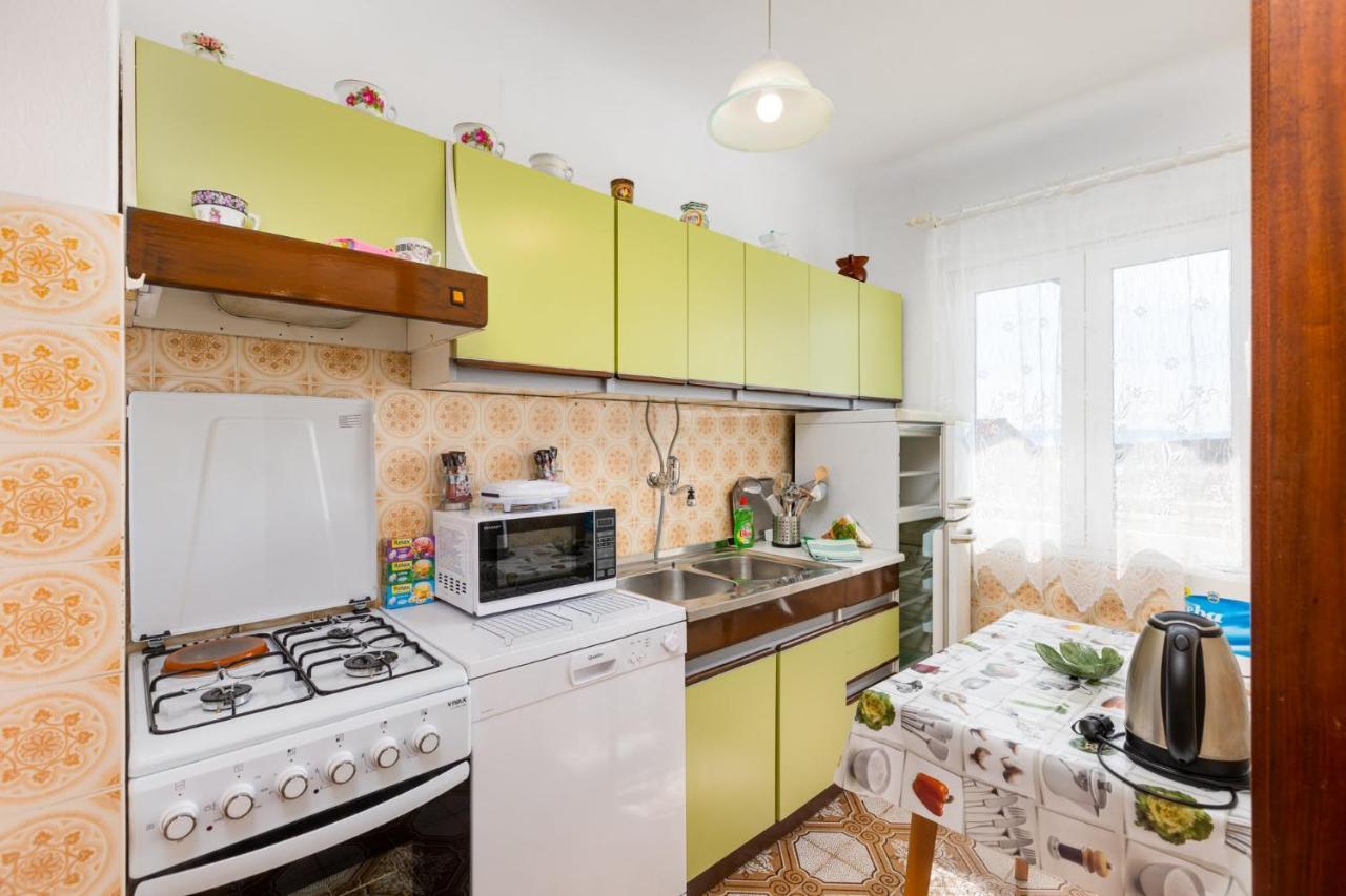 Apartman Tena Punat Exteriör bild
